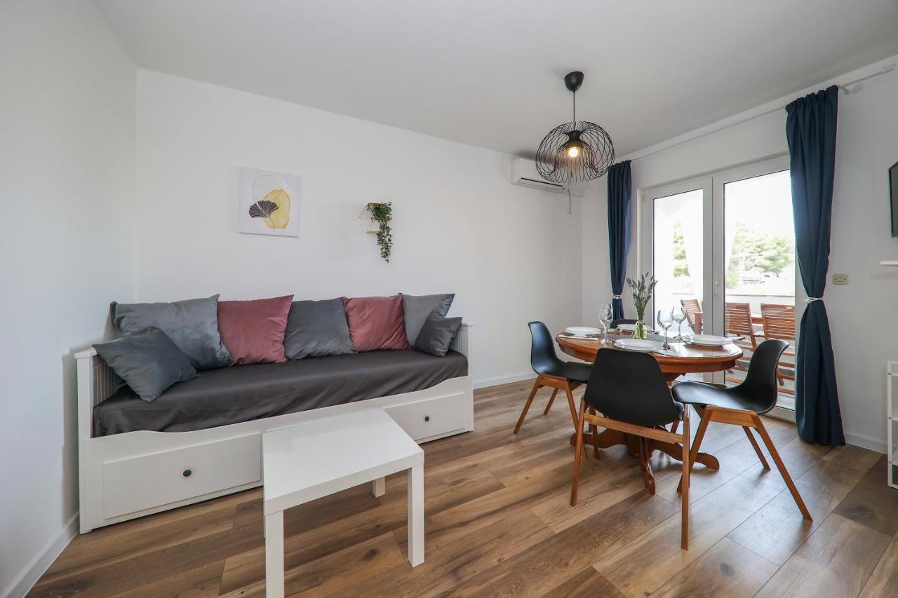 Apartmani Maestral Dobropoljana Eksteriør billede