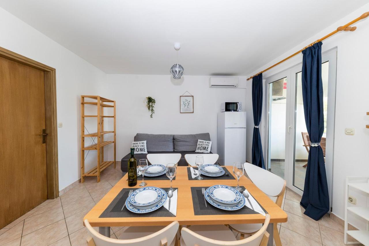 Apartmani Maestral Dobropoljana Eksteriør billede